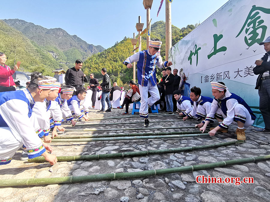 The 10th cultural festival of the She ethnic group opens in Jucun township, Quzhou city, Zhejiang province, on April 7, 2019. 